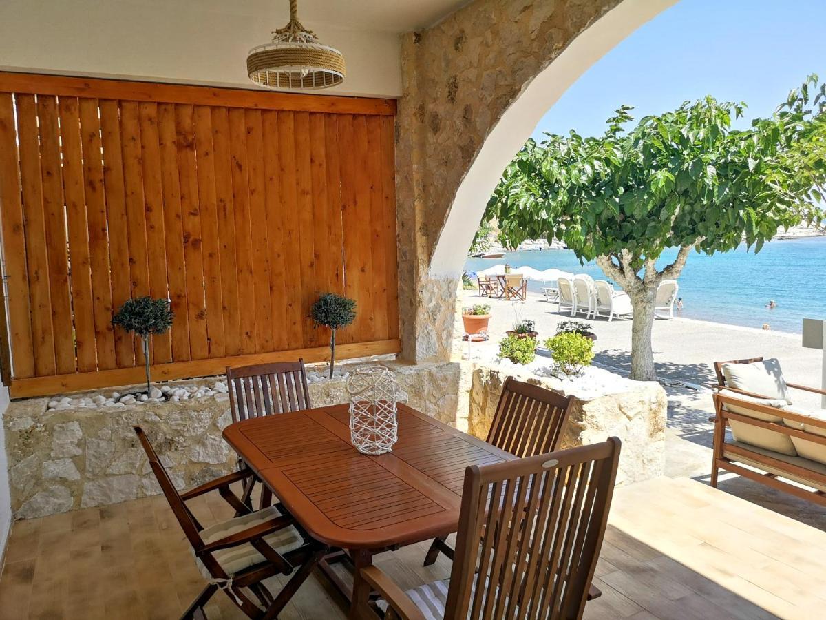Villa Relax Seaside House By Living In Blue à Haraki Extérieur photo