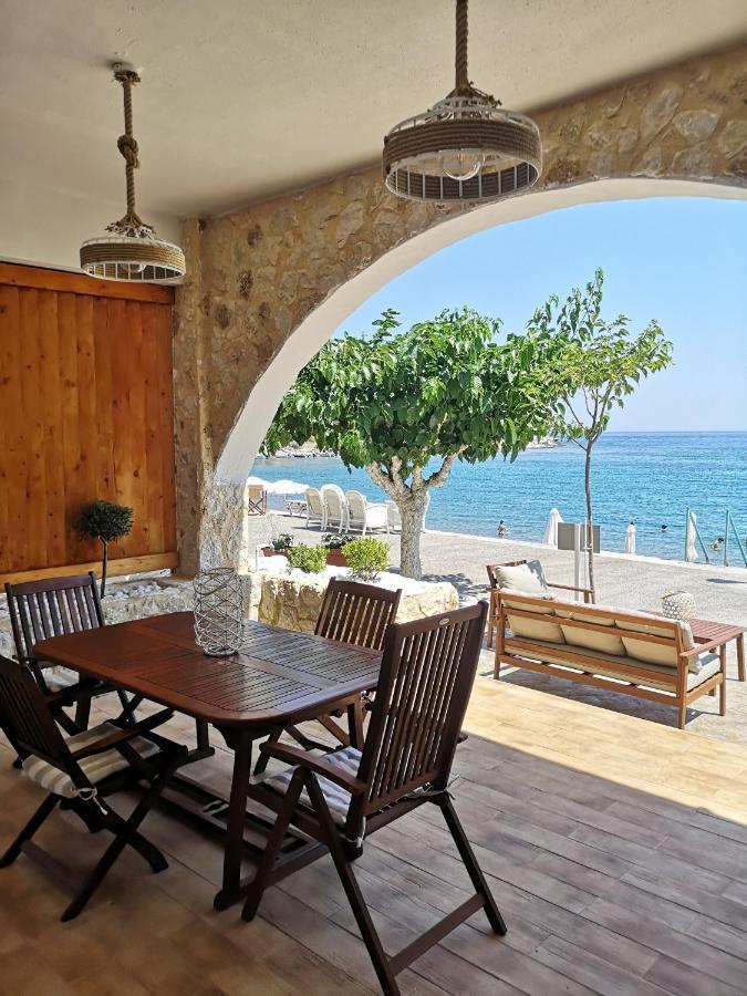 Villa Relax Seaside House By Living In Blue à Haraki Extérieur photo